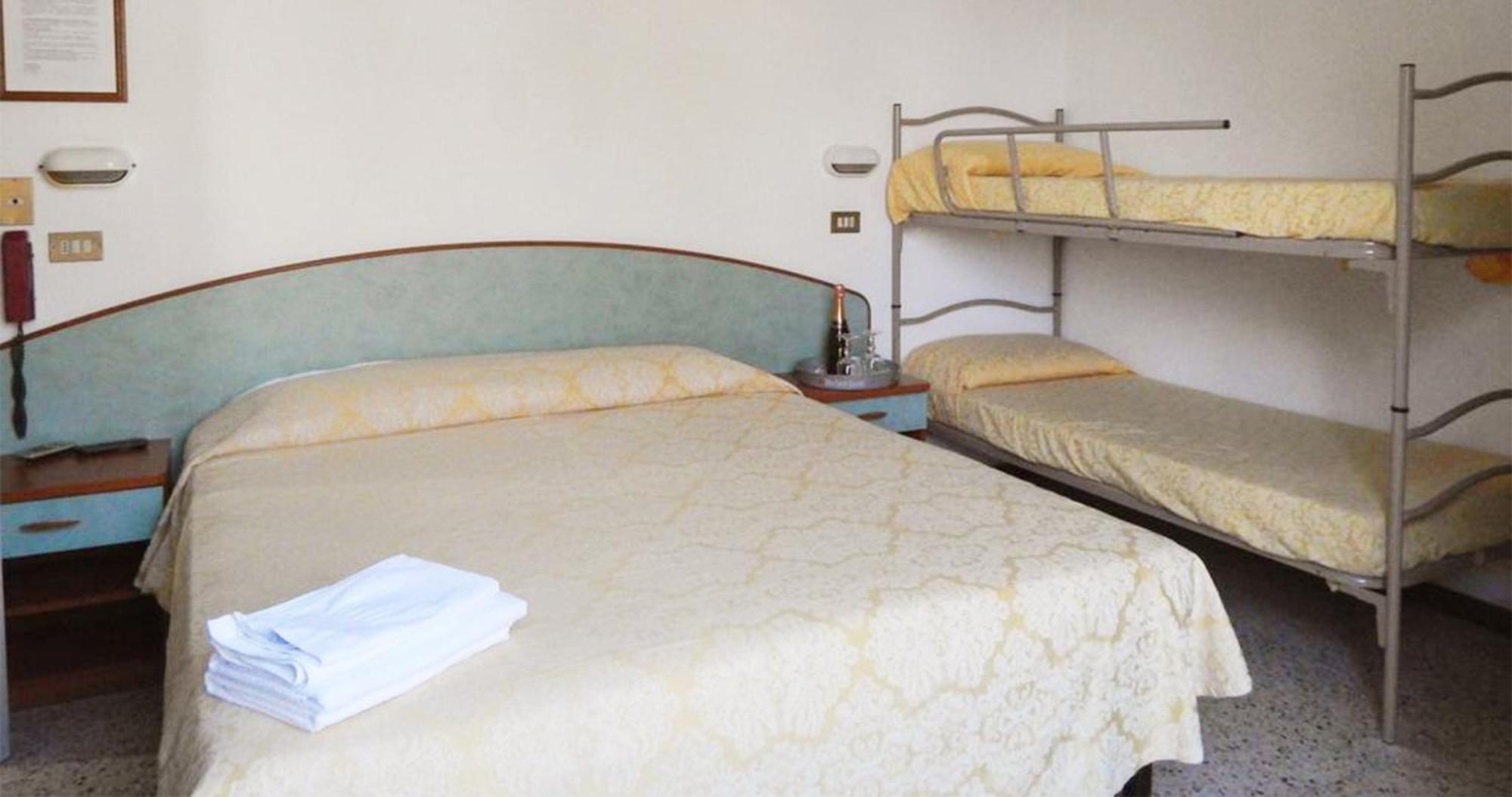Double Room,1760456630:JPEG