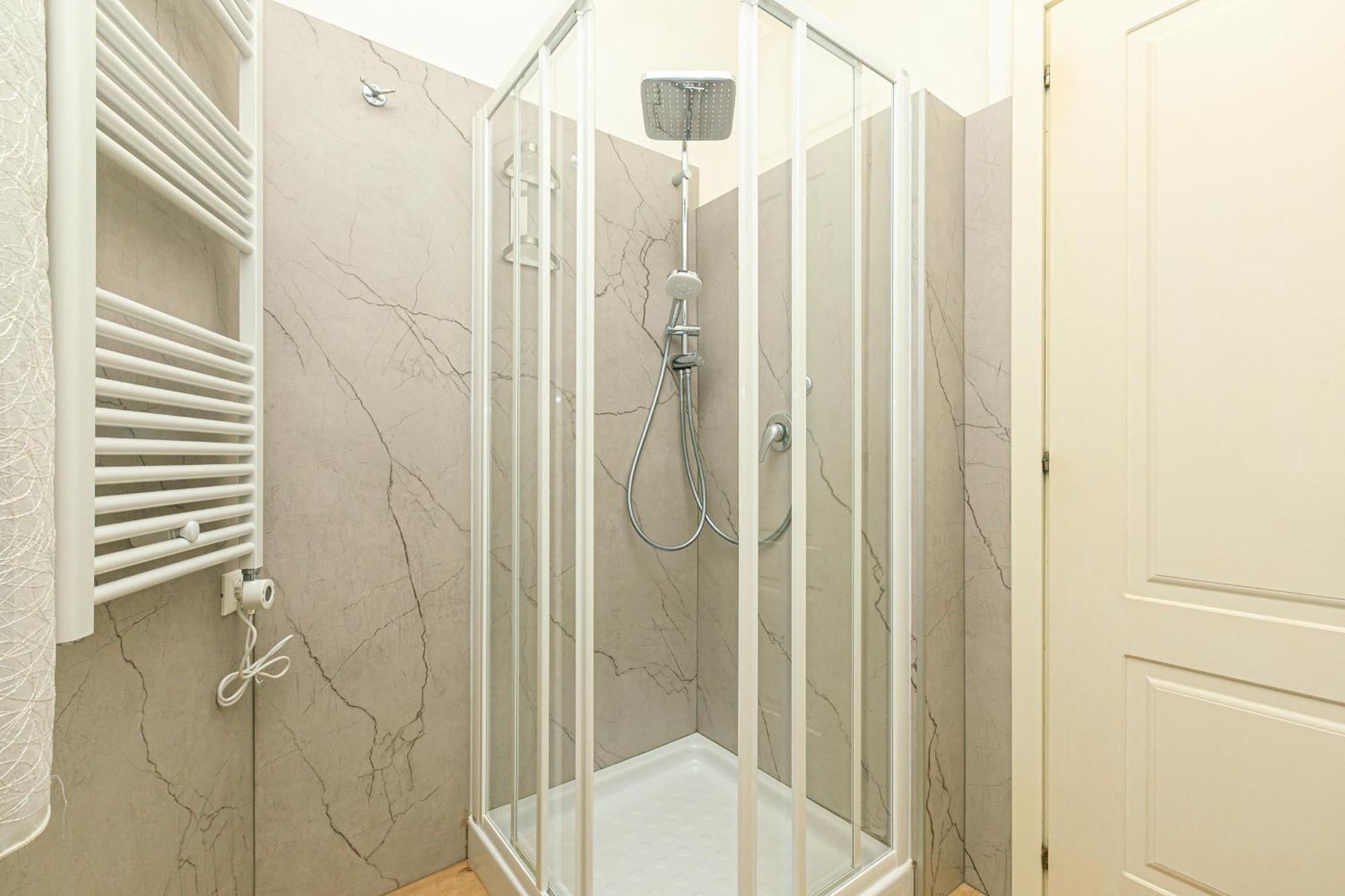 Camera Matrimoniale con Bagno Privato Esterno