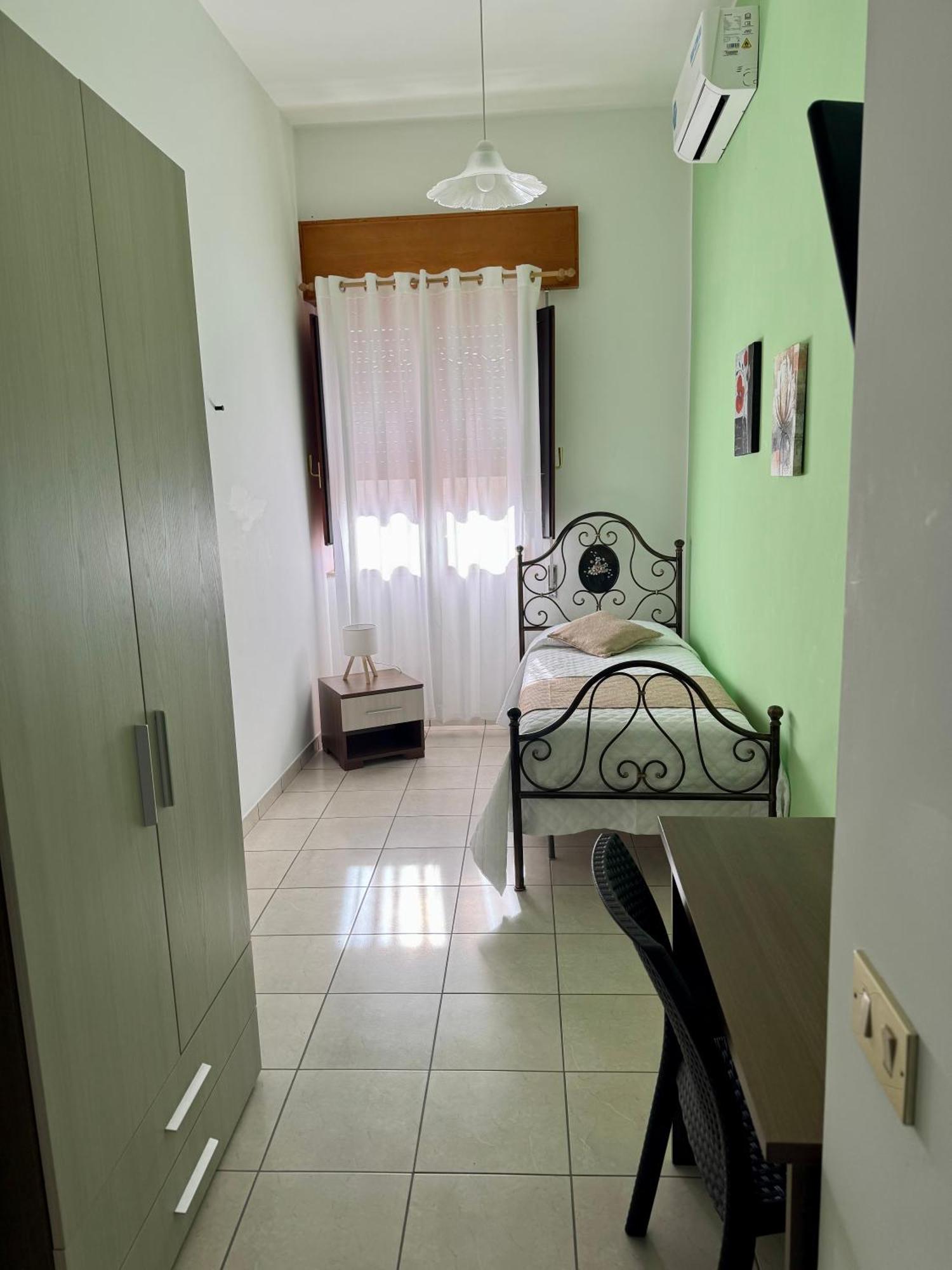 Camera Singola con Bagno Privato