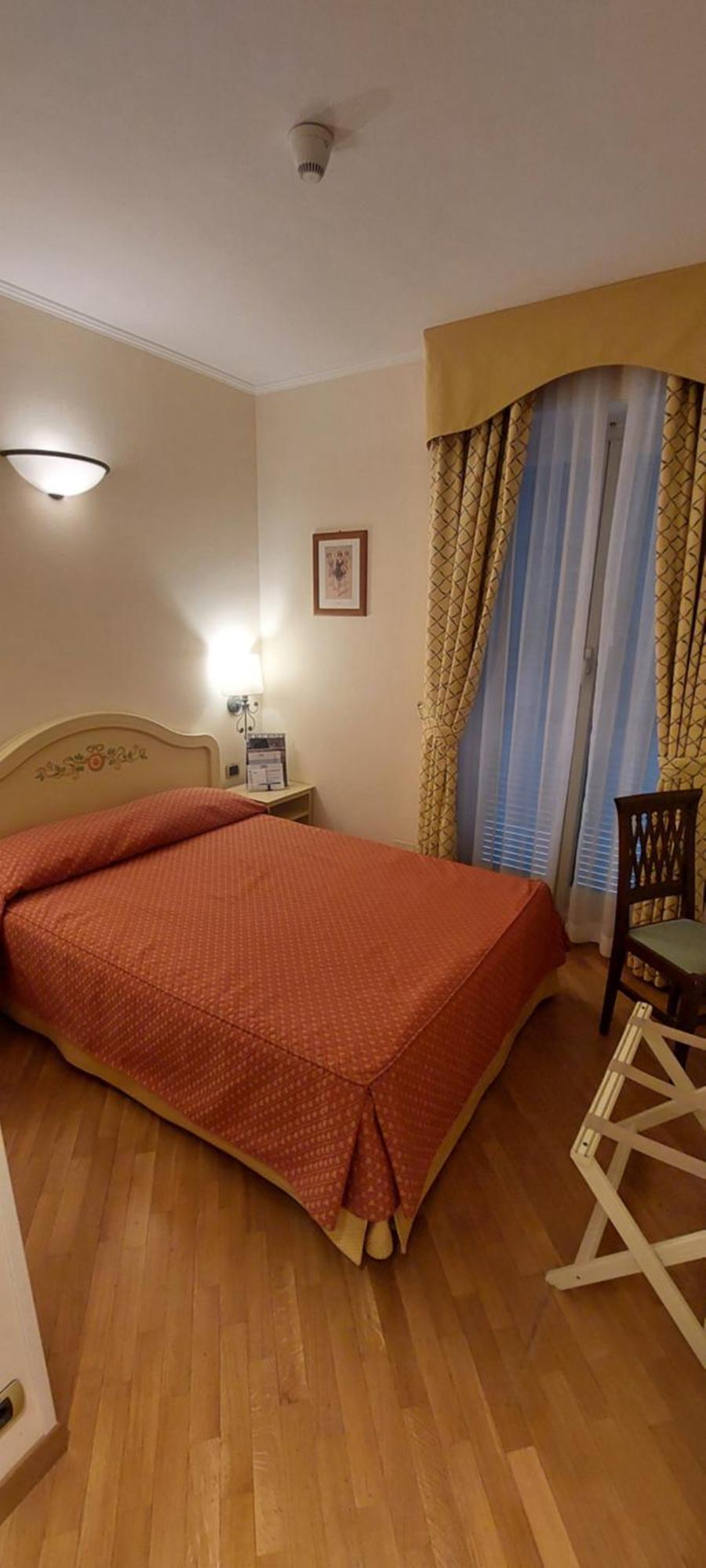 Large Single Room