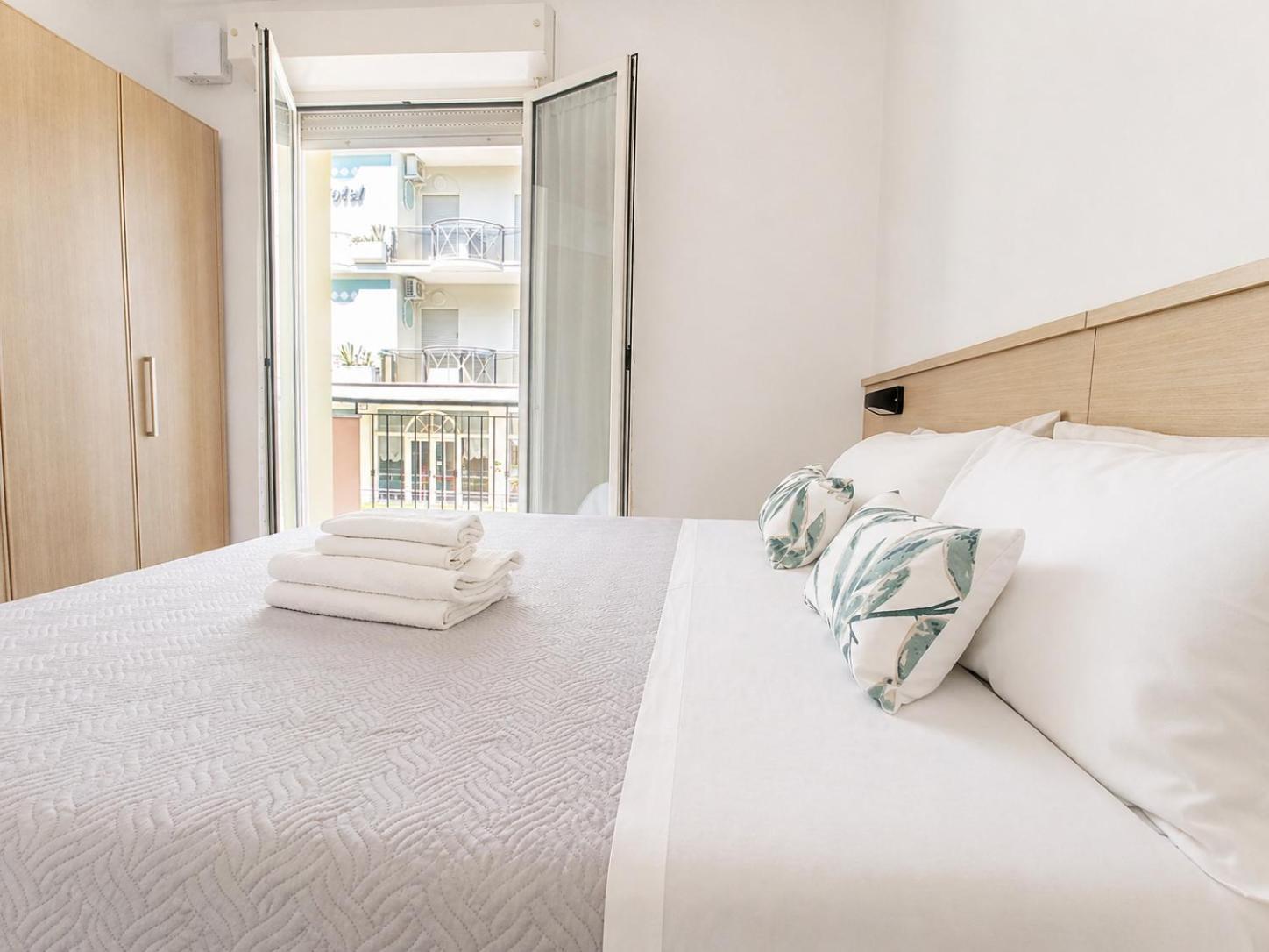 One-Bedroom Apartment,1769562999:JPEG