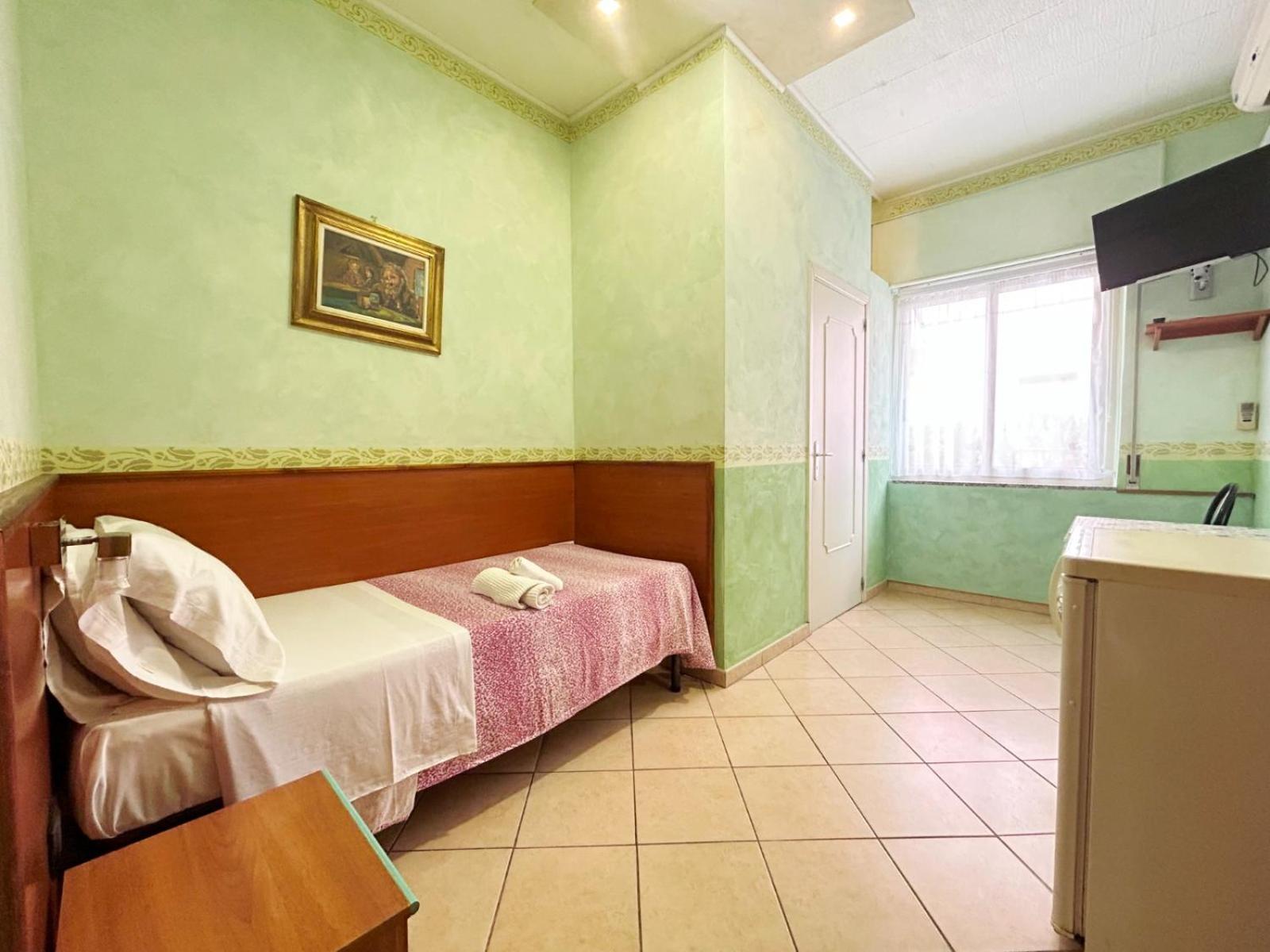 Camera Singola con Bagno