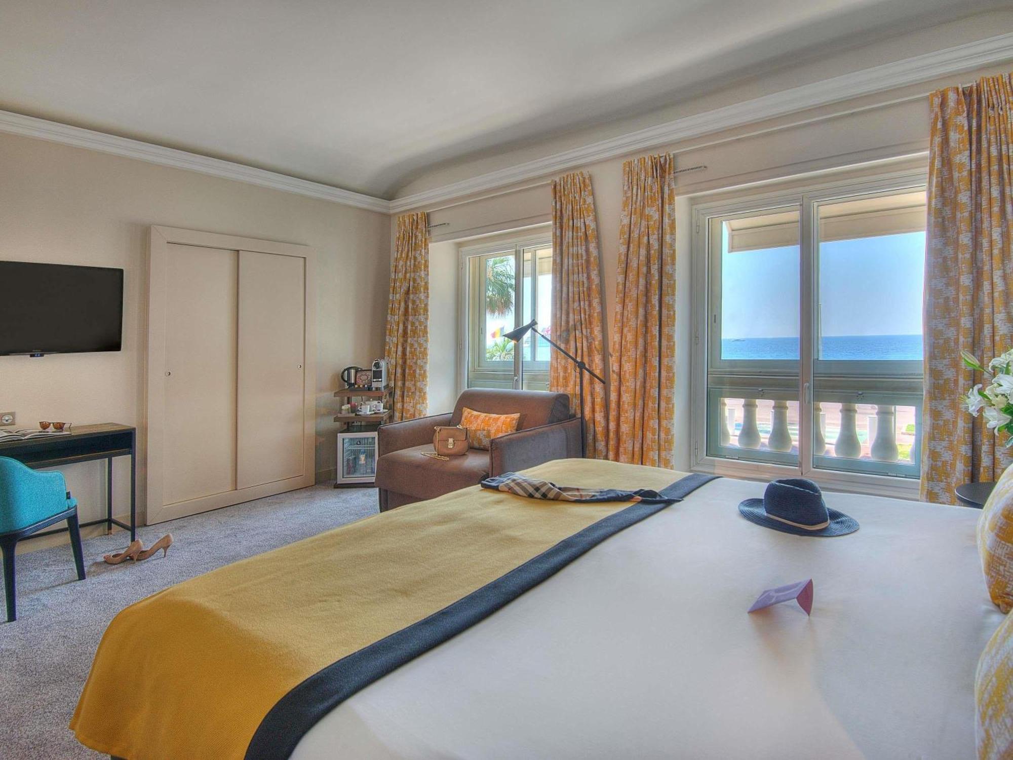 Camera Tripla Priviledge con Vista Mare