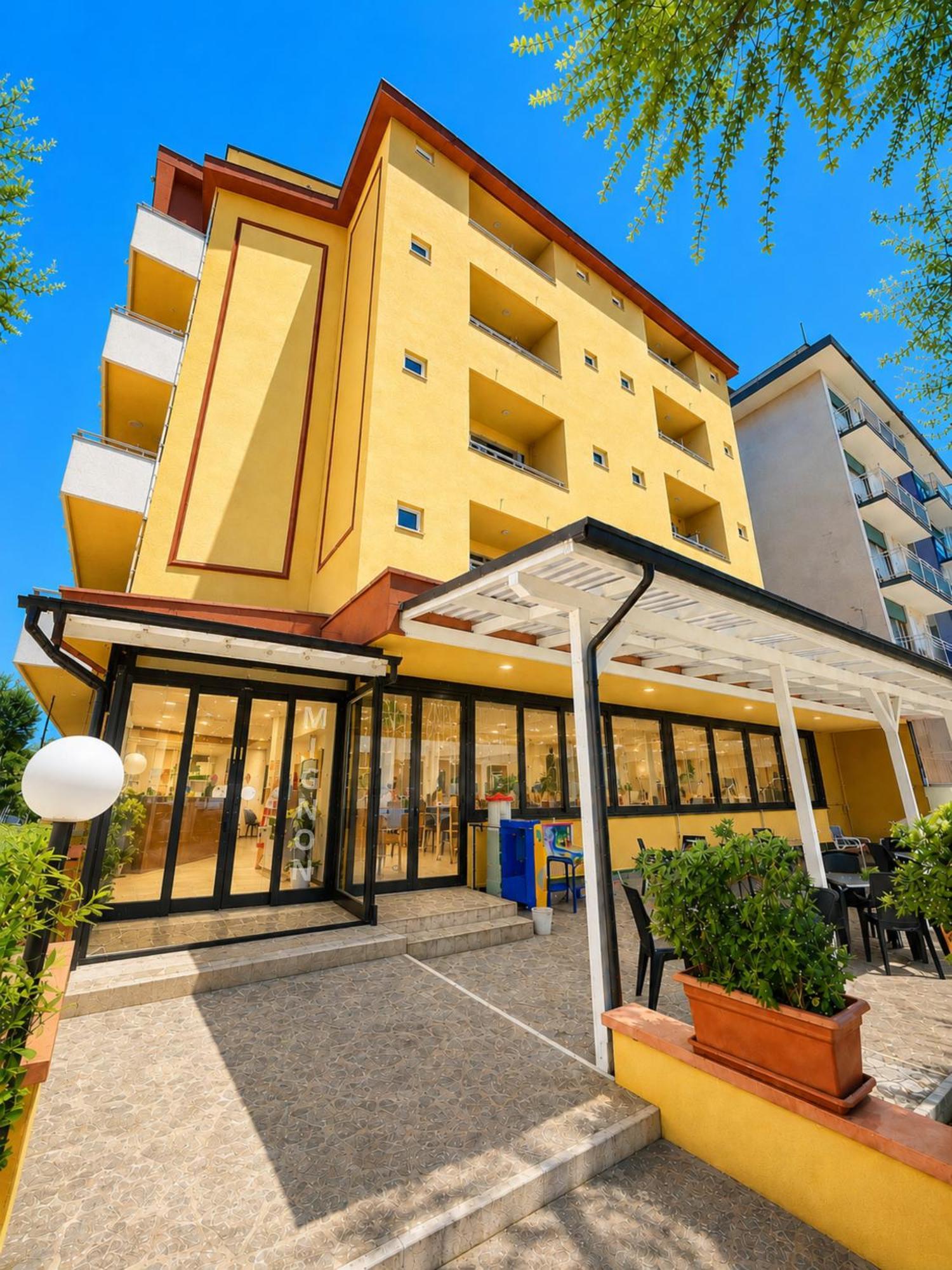 Camera Economy con Letto a Castello e Balcone
