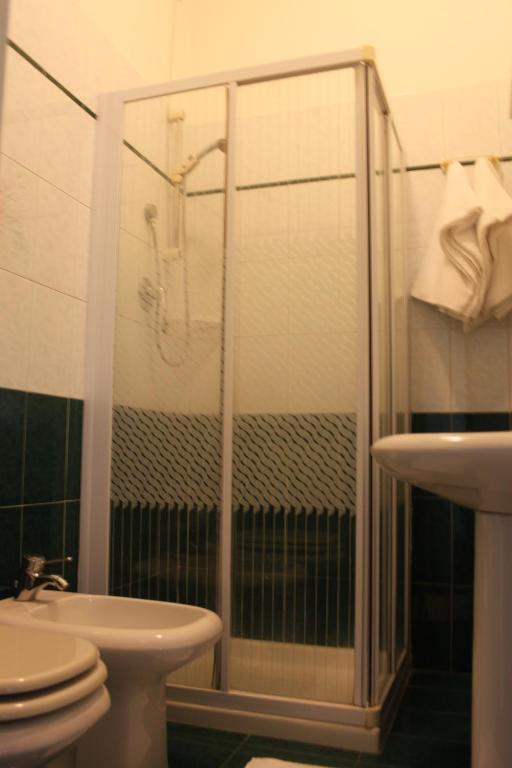 Triple Room,688730358:JPEG
