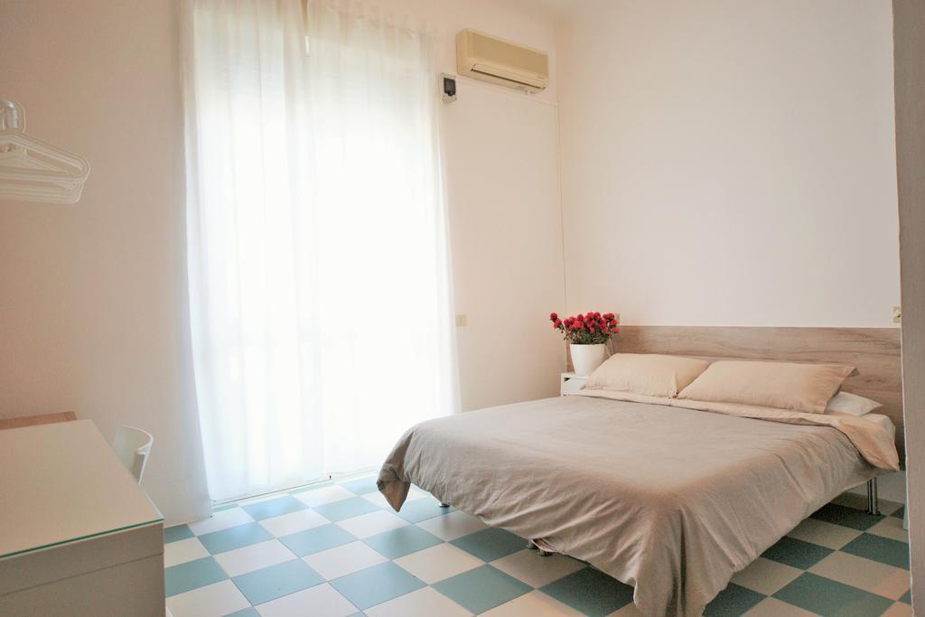 Double or Twin Room Sea View