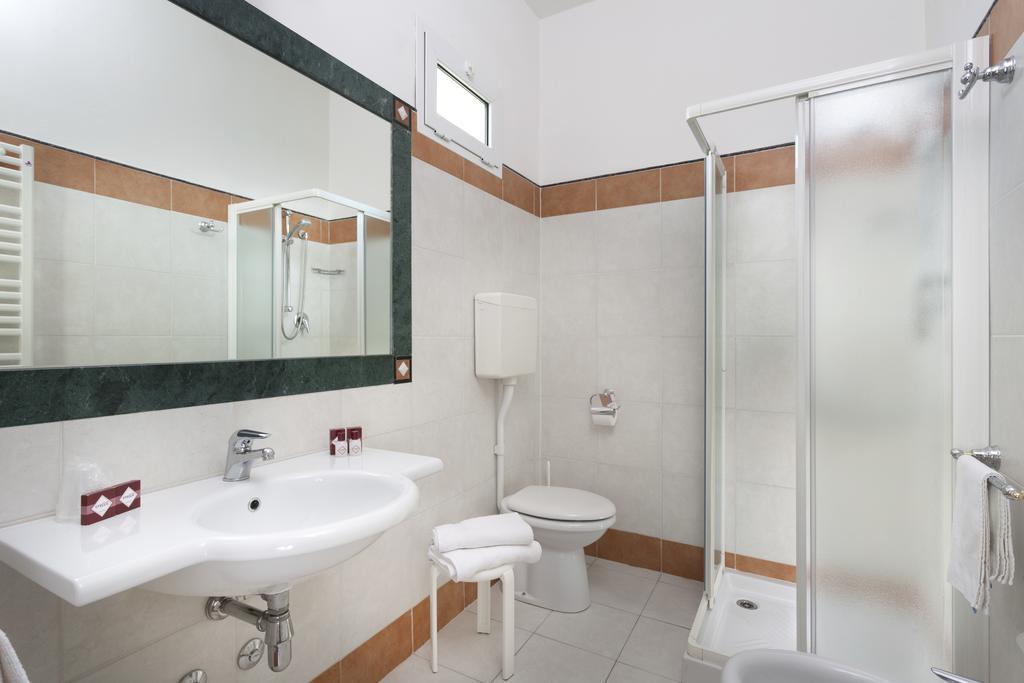 Superior Triple Room,1090661718:JPEG