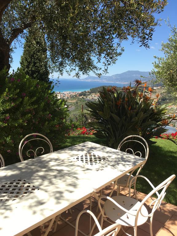 Villa with Private Pool,1349993491:JPEG