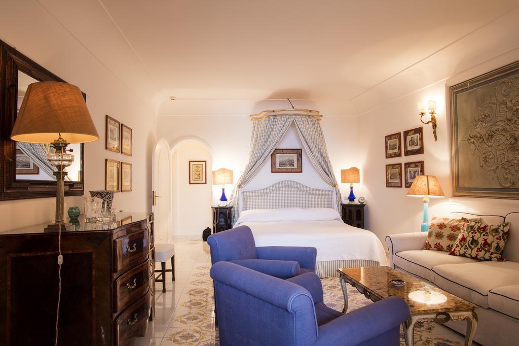 Double or Twin Room with Pool View,401583054:JPEG