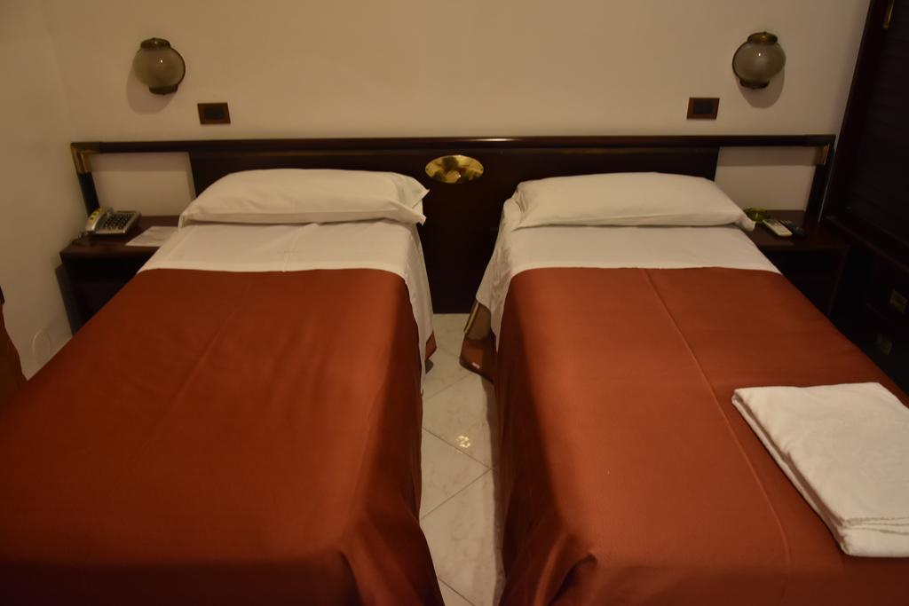 Single Room,397926102:JPEG