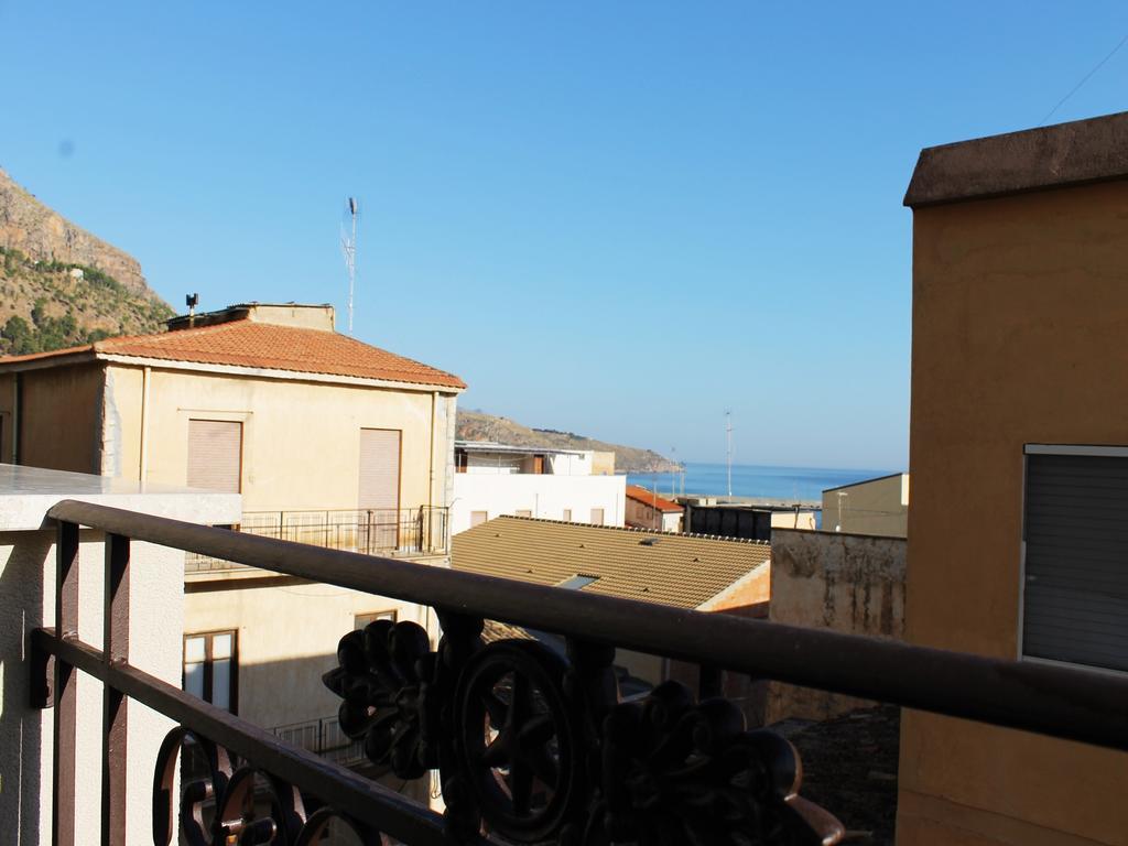 Camera Matrimoniale con Balcone