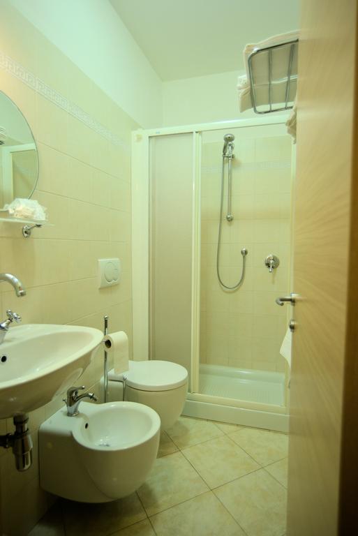 Camera Matrimoniale con Bagno Privato