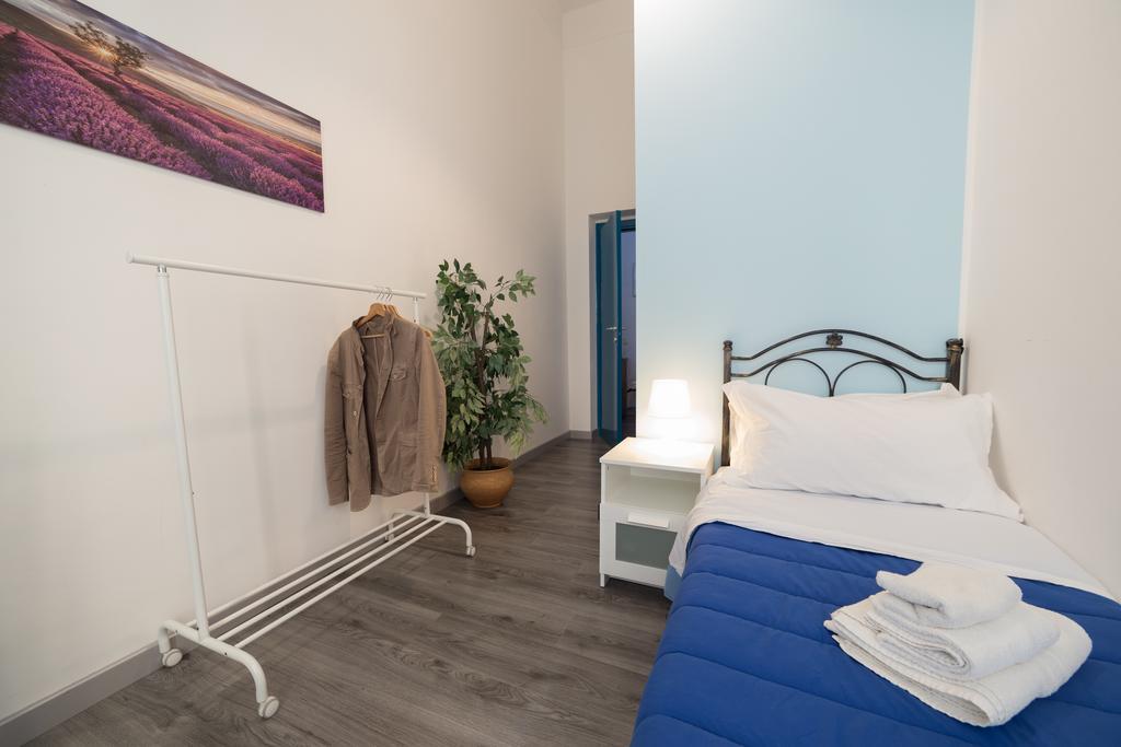 Single Room Private Bathroom