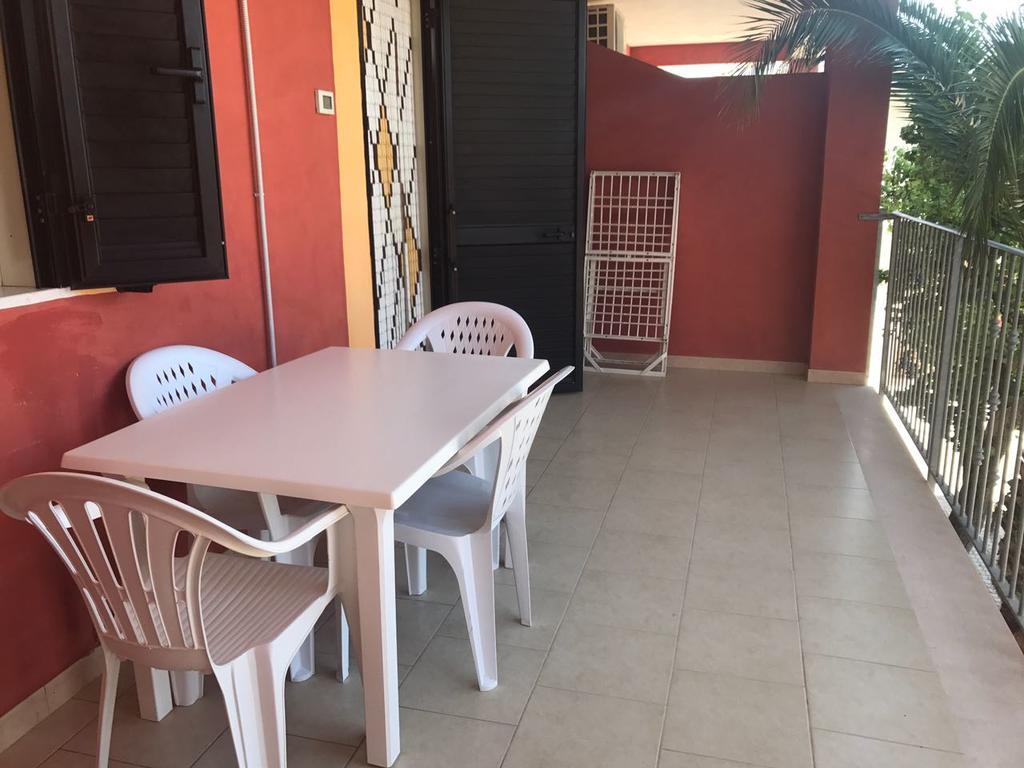 One-Bedroom Apartment,1118611662:JPEG