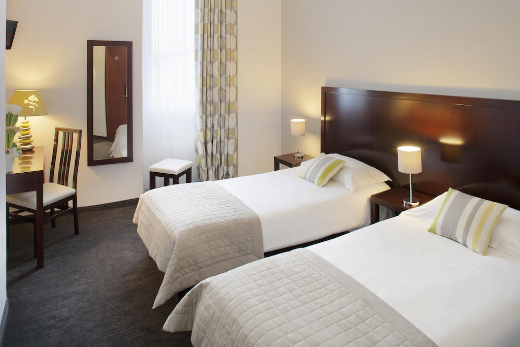 Standard Twin Room,1208436496:JPEG