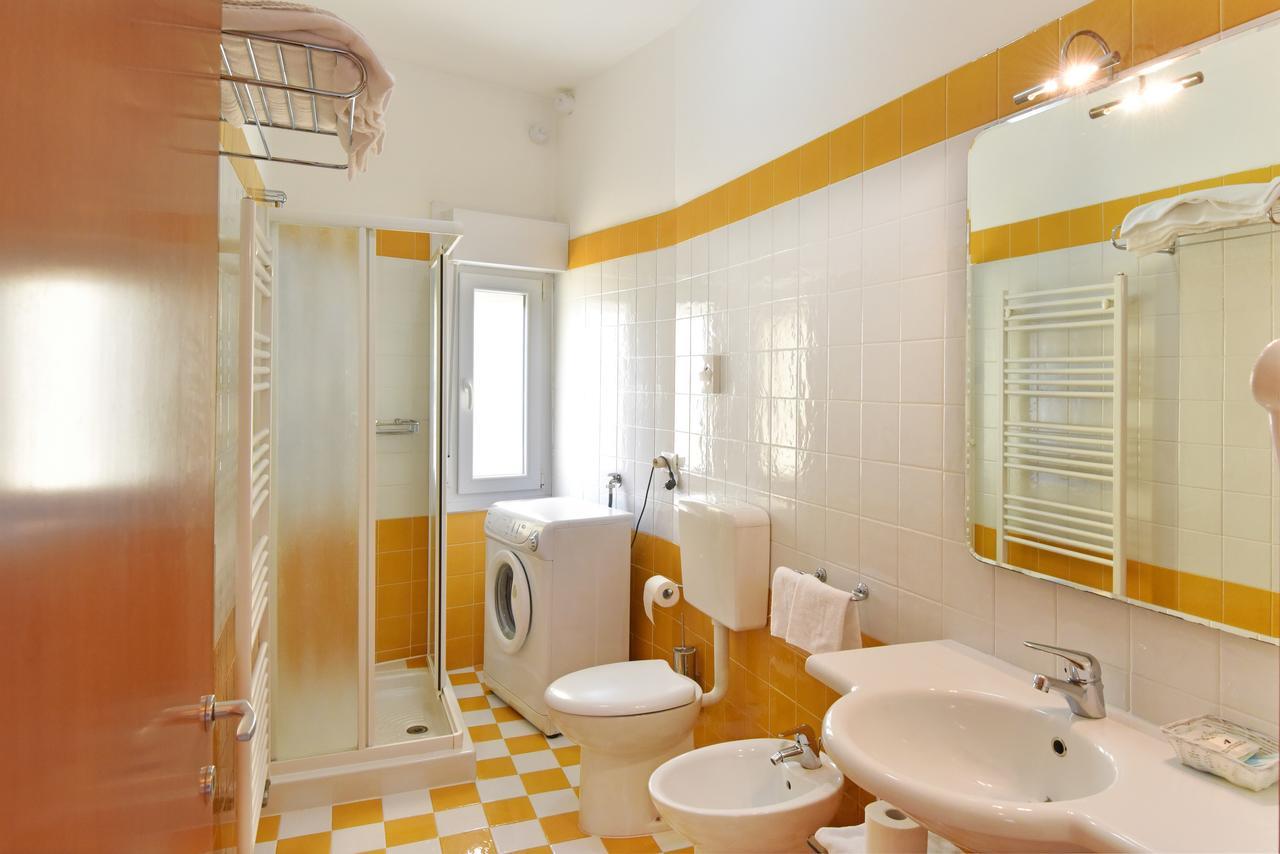 Appartamento con 1 Camera da Letto, Balcone e Vista Mare