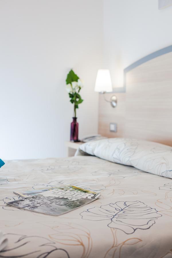 Double Room,240288929:JPEG