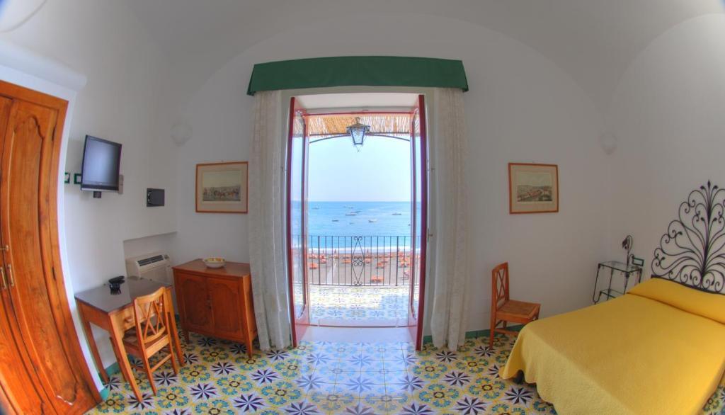 Camera Matrimoniale con Vista Mare