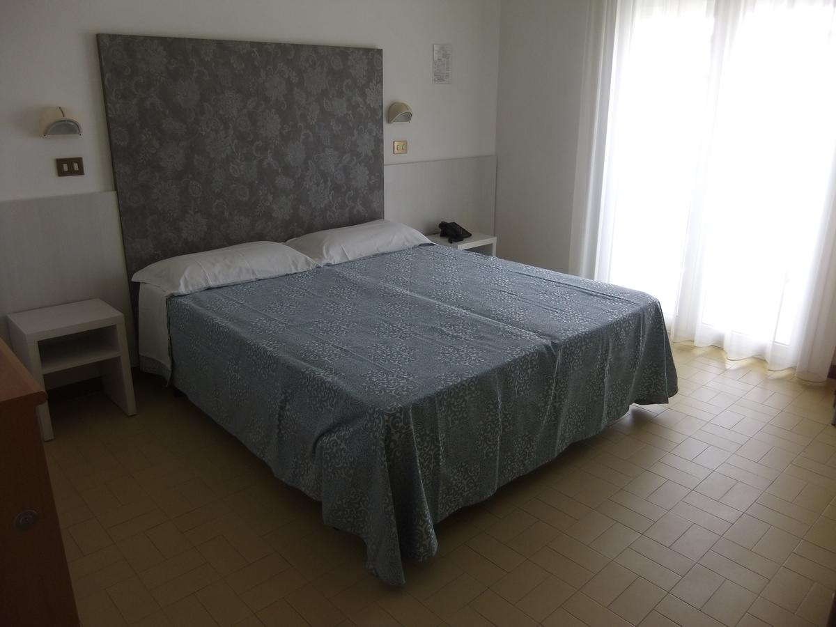 Standard Double or Twin Room Balcony