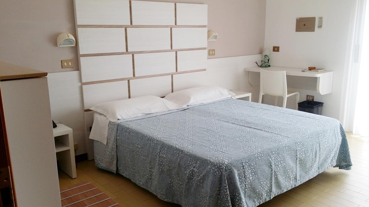 Standard Double or Twin Room Balcony