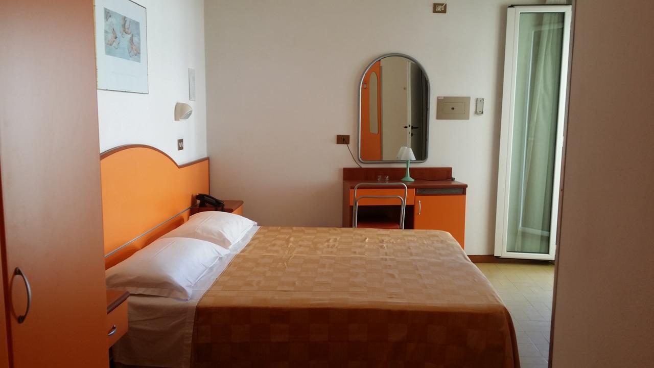 Standard Double or Twin Room Balcony