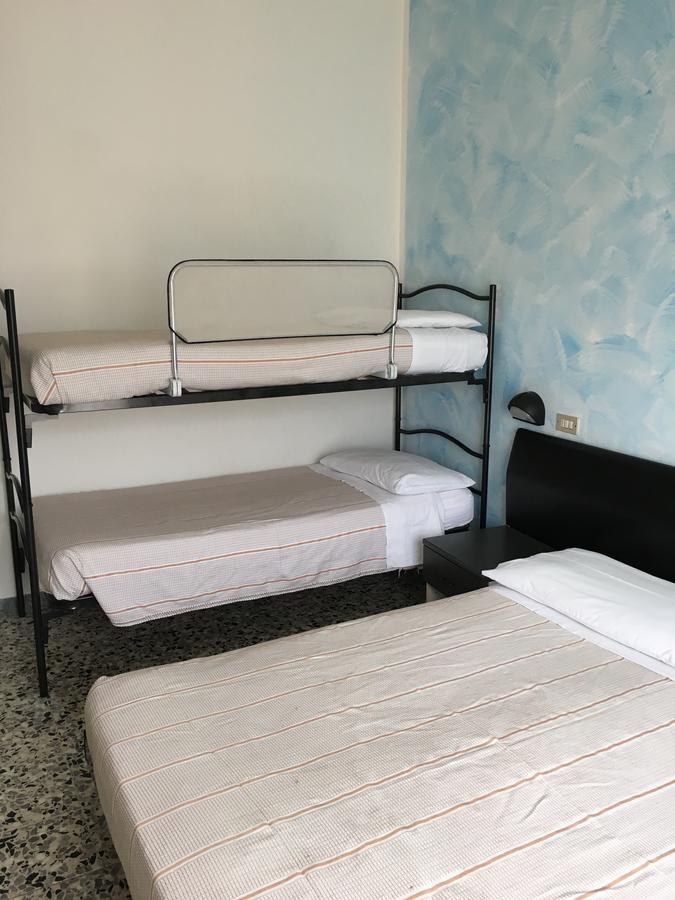 Classic Quadruple Room,763227946:JPEG