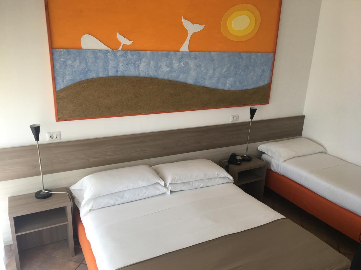 Triple Room,632066895:JPEG