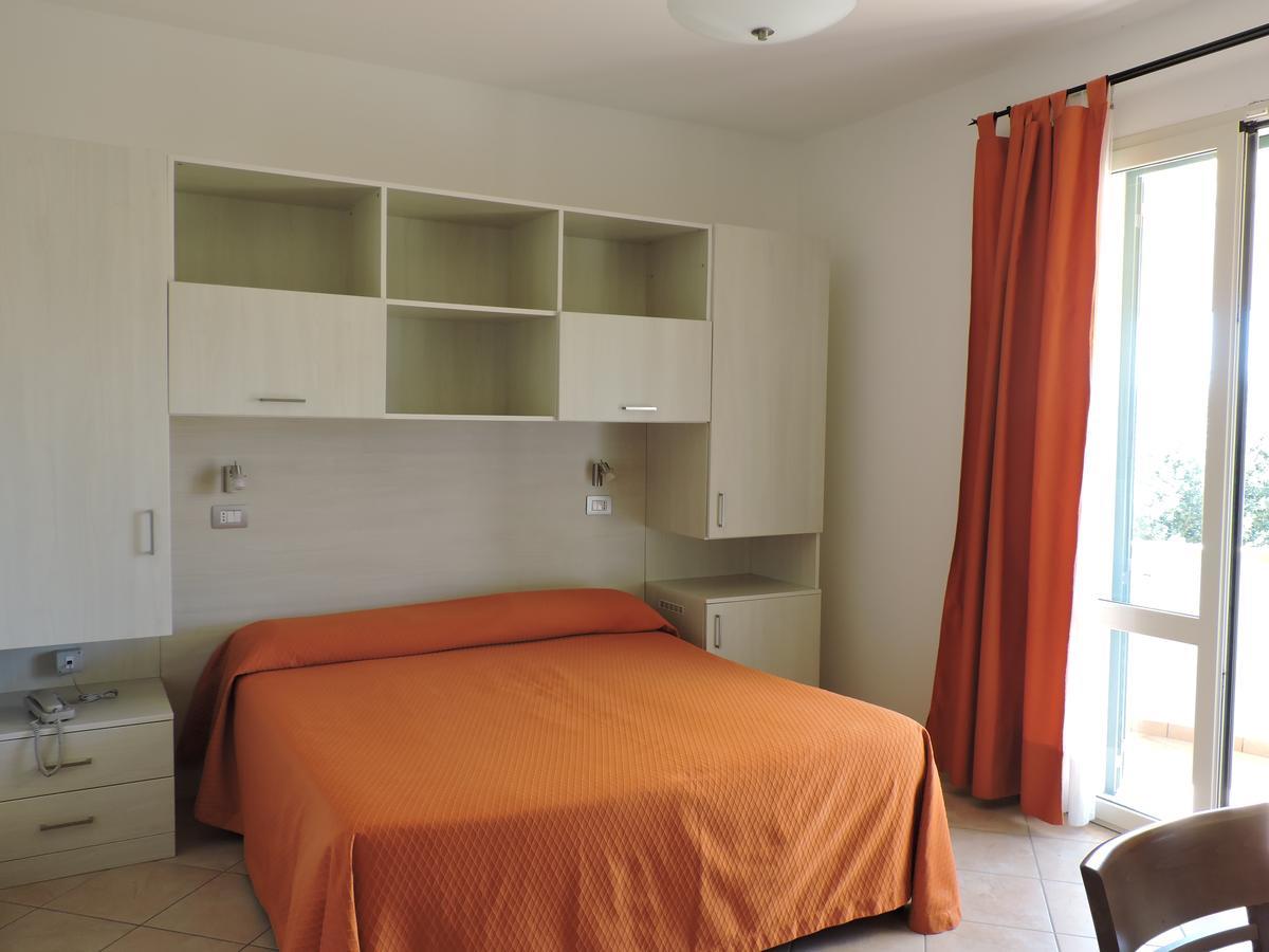 Double Room,646092510:JPEG