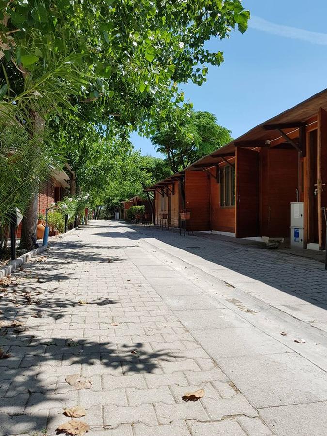 Bungalow con 2 Camere da Letto