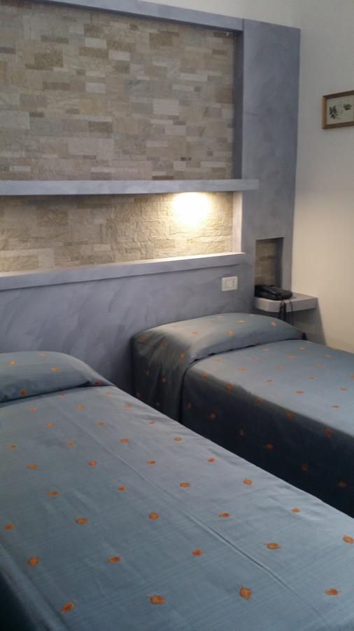 Quadruple Room,662385321:JPEG