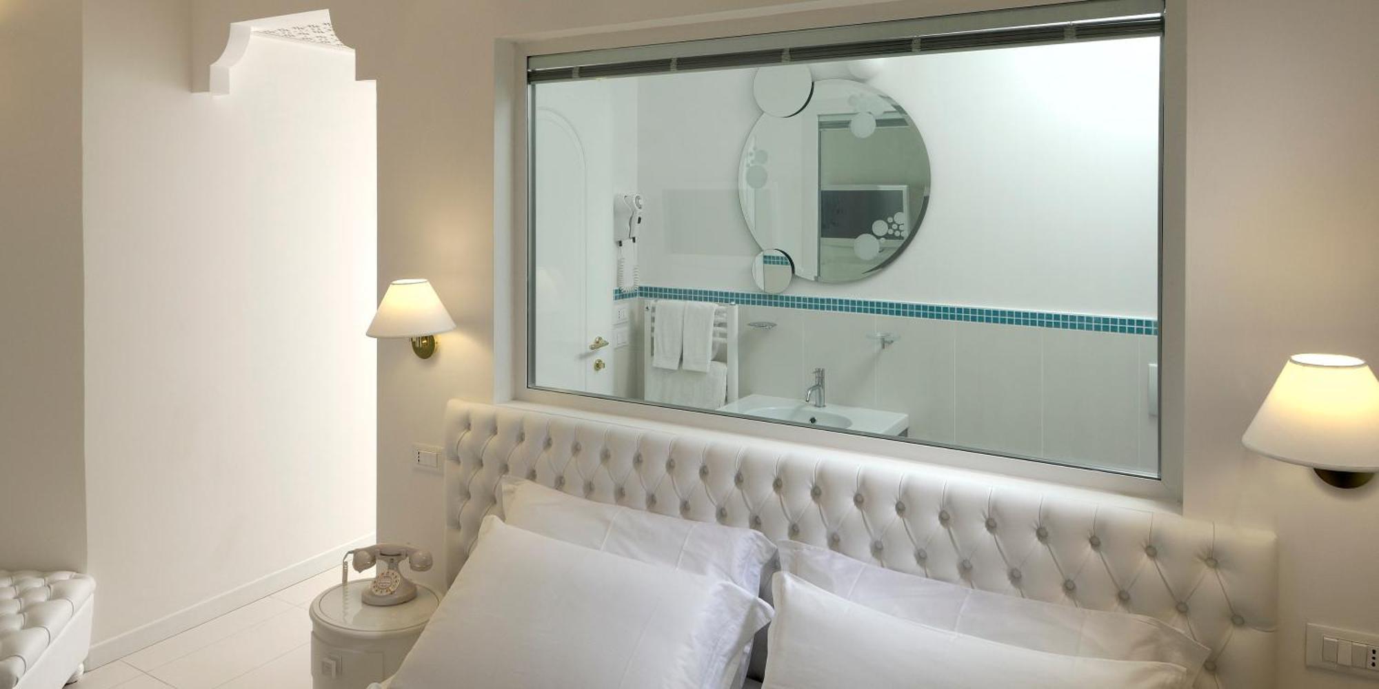 Double Room,1611064164:JPEG