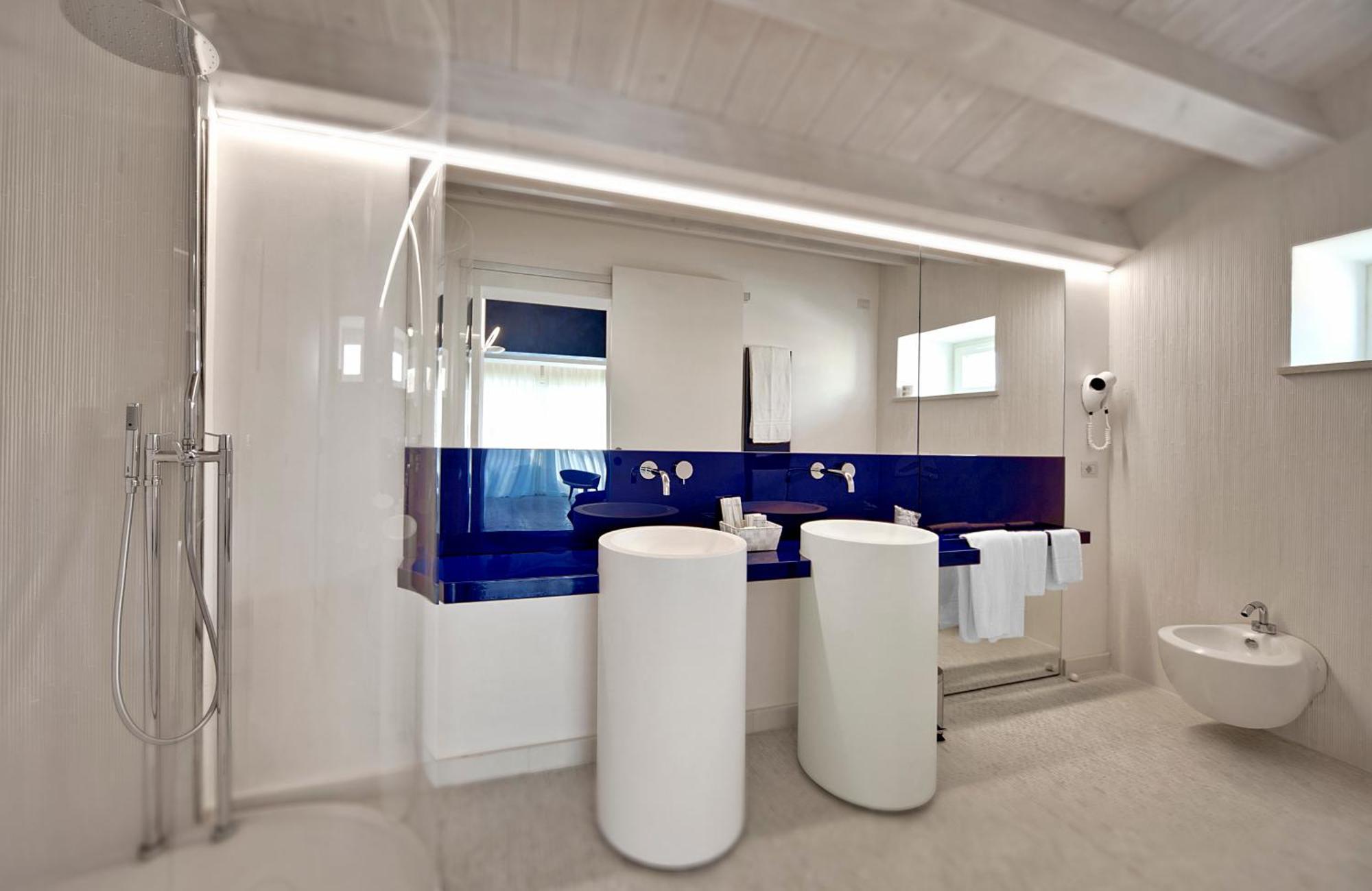 Suite with Sea View,699272274:JPEG