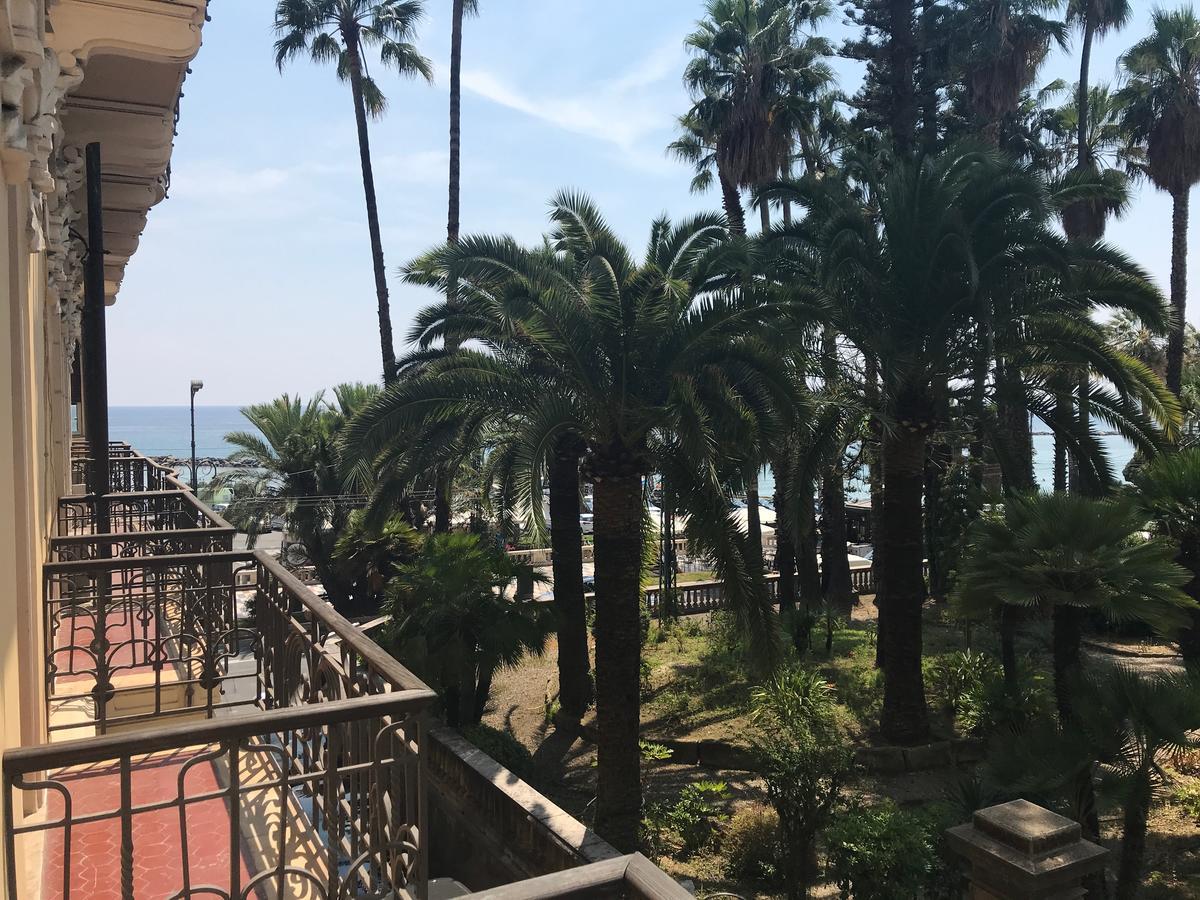 Deluxe Double Room with Balcony and Sea View,717606316:JPEG