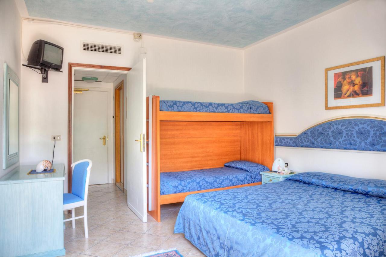 Triple Room Balcony,717808549:JPEG