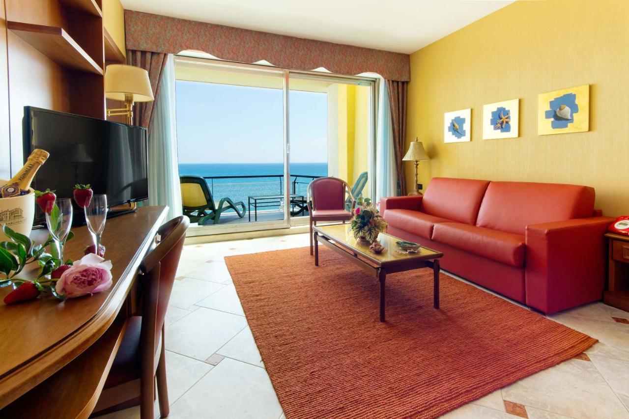 Suite with Sea View,1403679755:JPEG