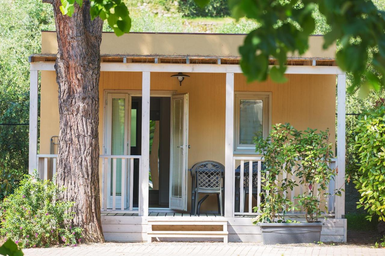 One-Bedroom Bungalow,763000402:JPEG