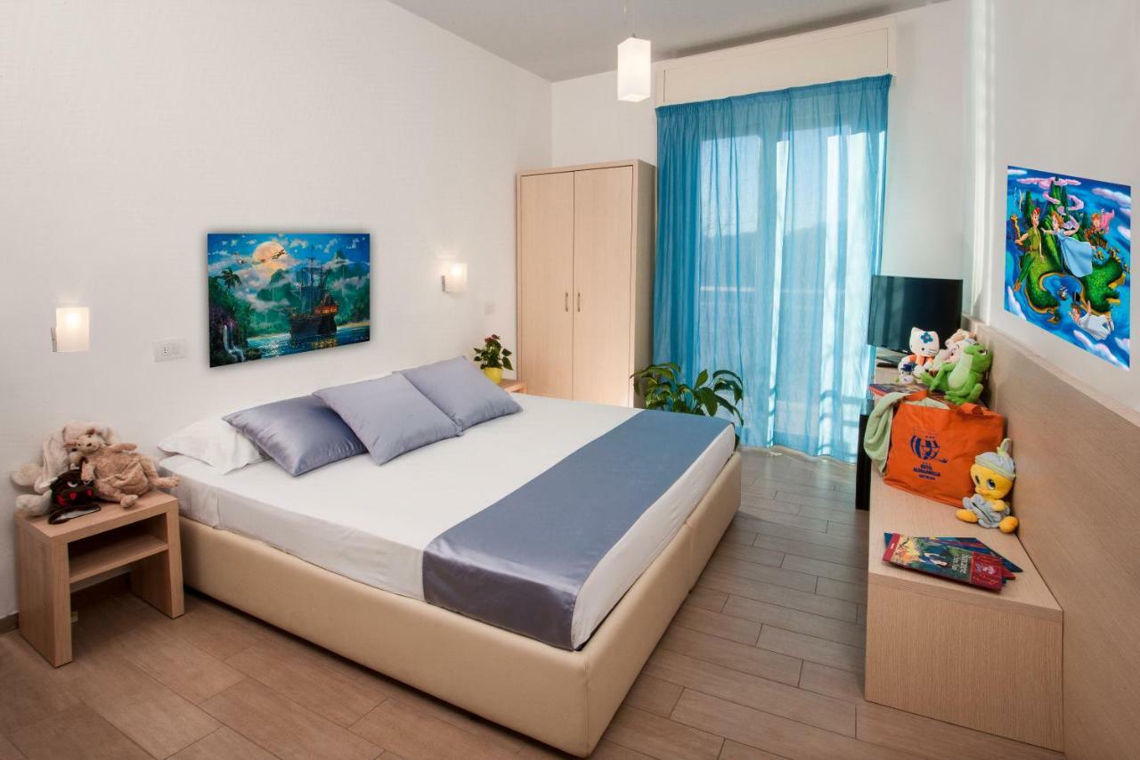 Double Room,1651232764:JPEG