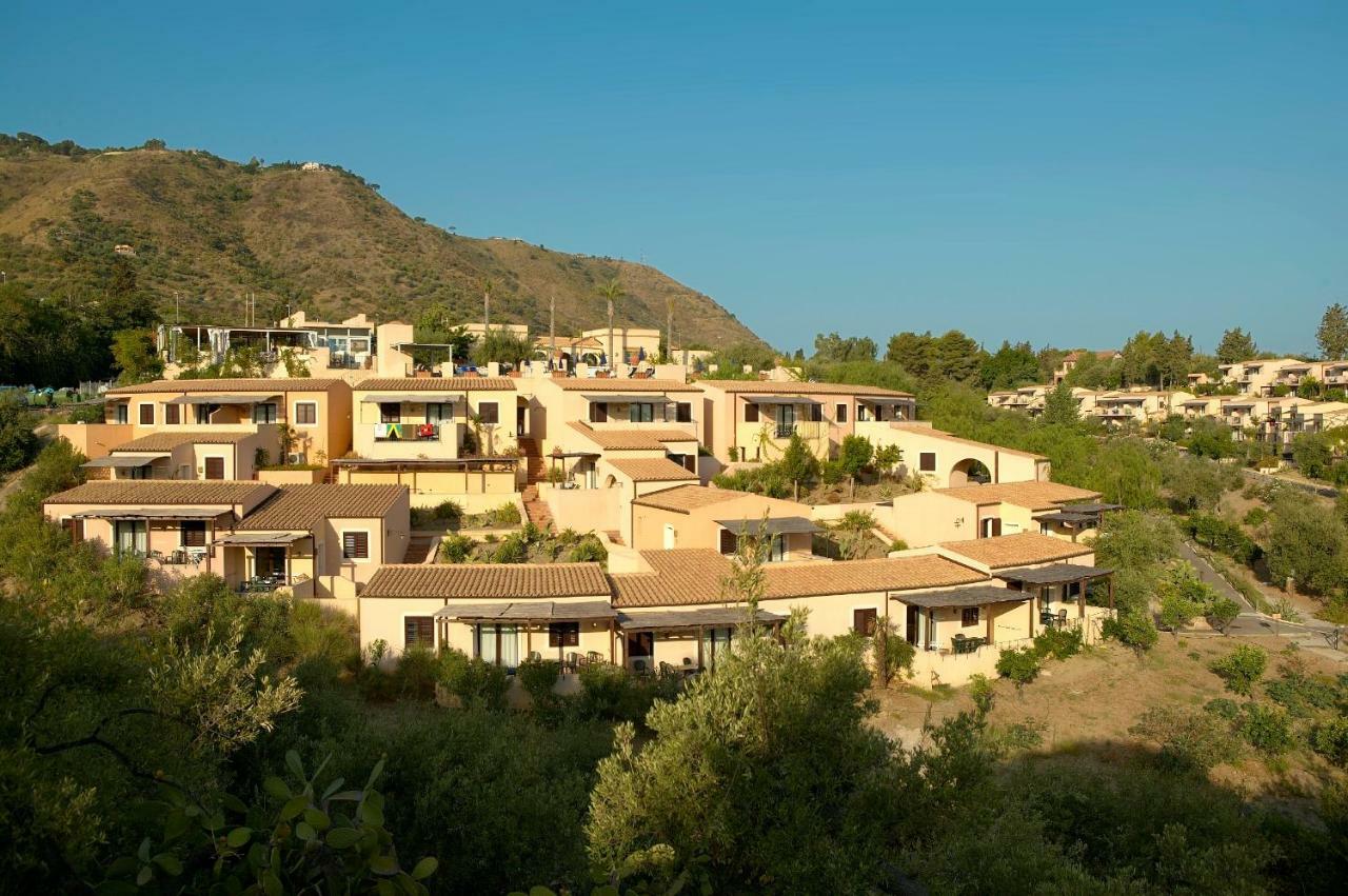 One-Bedroom Apartment,787016754:JPEG