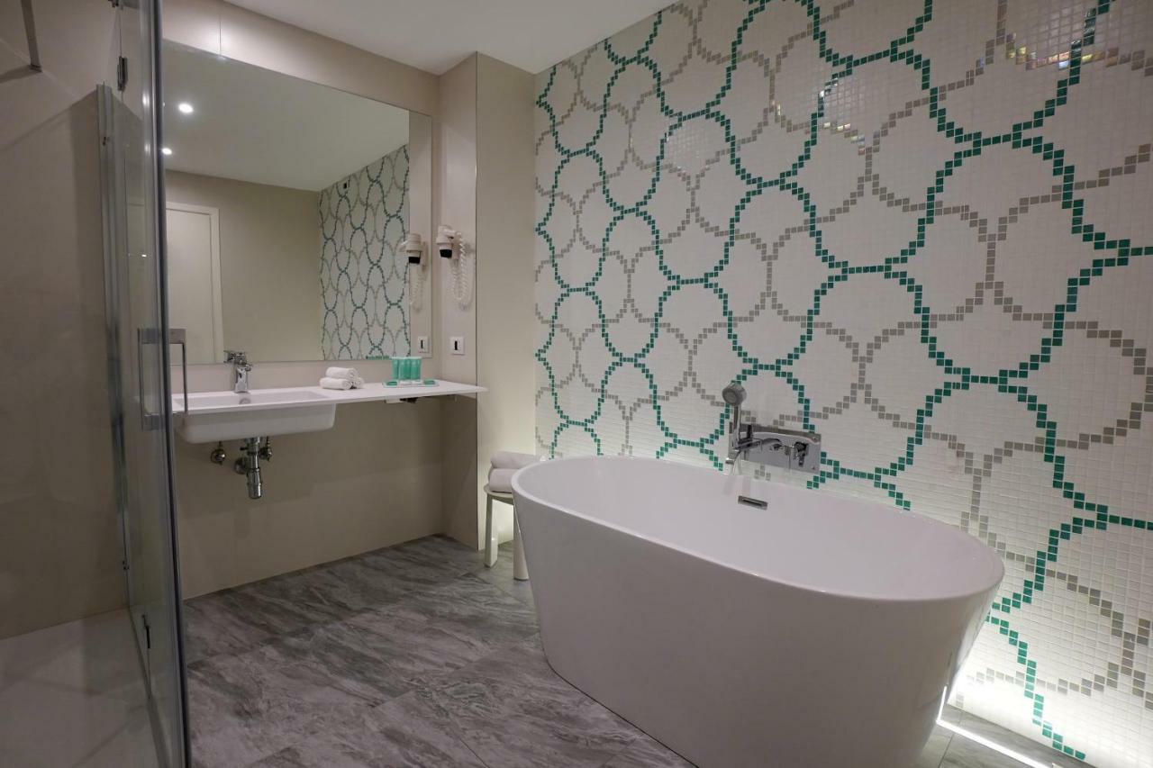 Deluxe Double Room Sea View