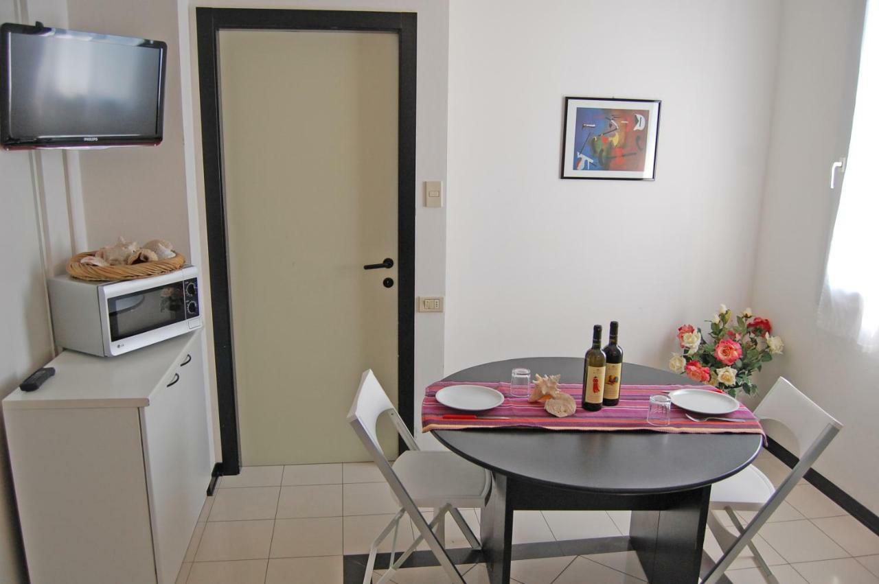 Apartment with Sea View,819605783:JPEG