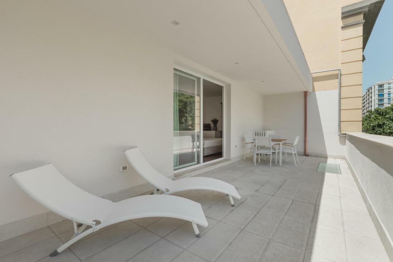 Suite Terrace,831532463:JPEG