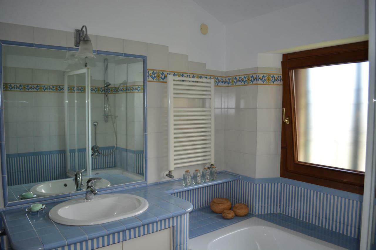 Double Room,850664654:JPEG