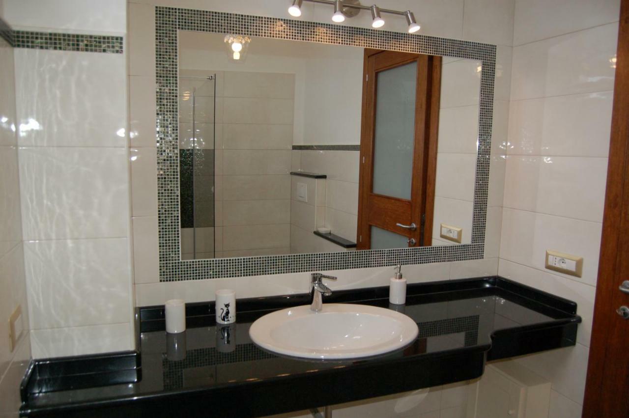 Camera Matrimoniale con Bagno Privato