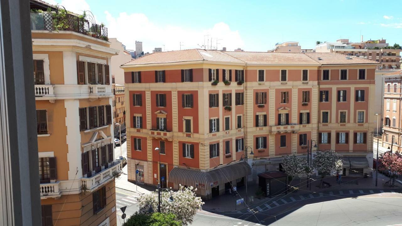 Camera Matrimoniale/Doppia con Letti Singoli con Vista Città