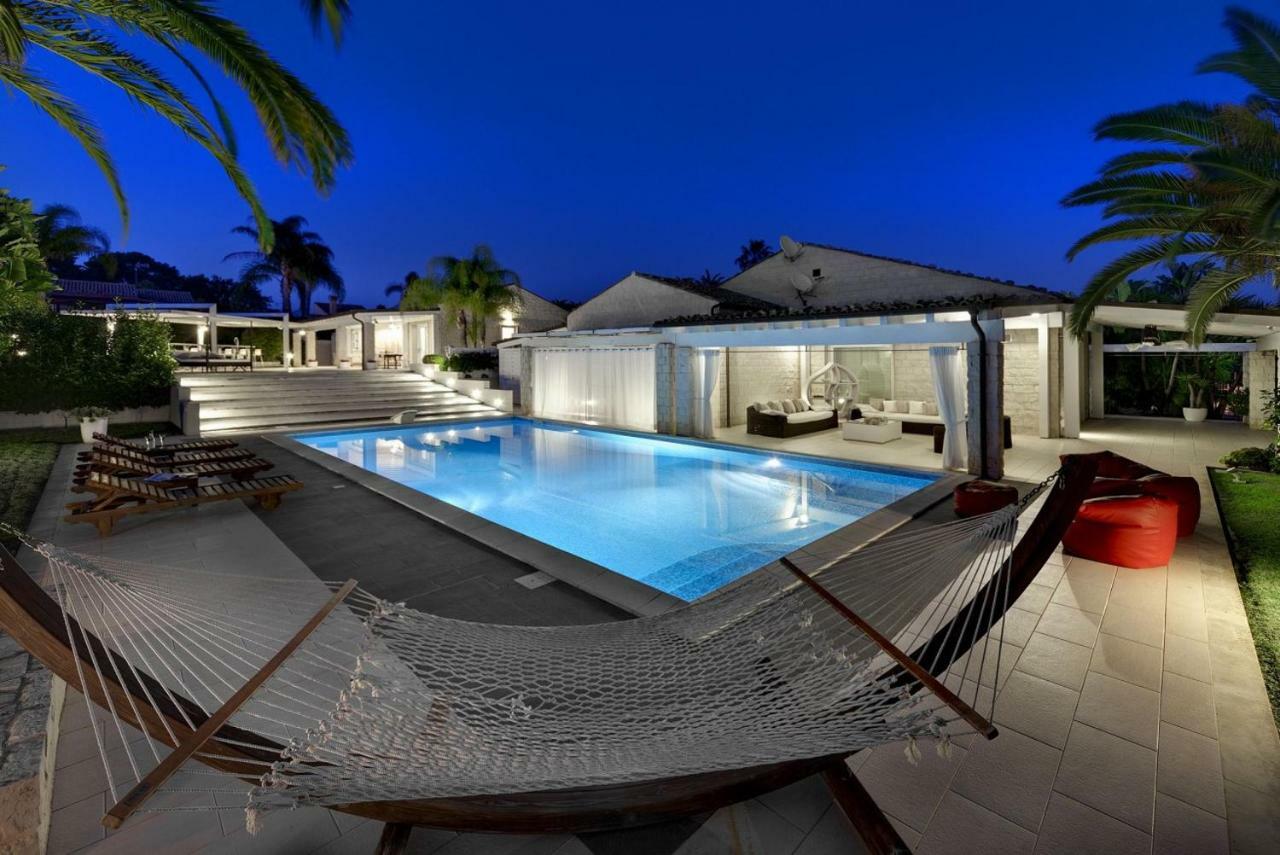 Villa con 3 Camere da Letto