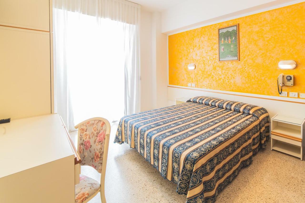 Double or Twin Room Balcony