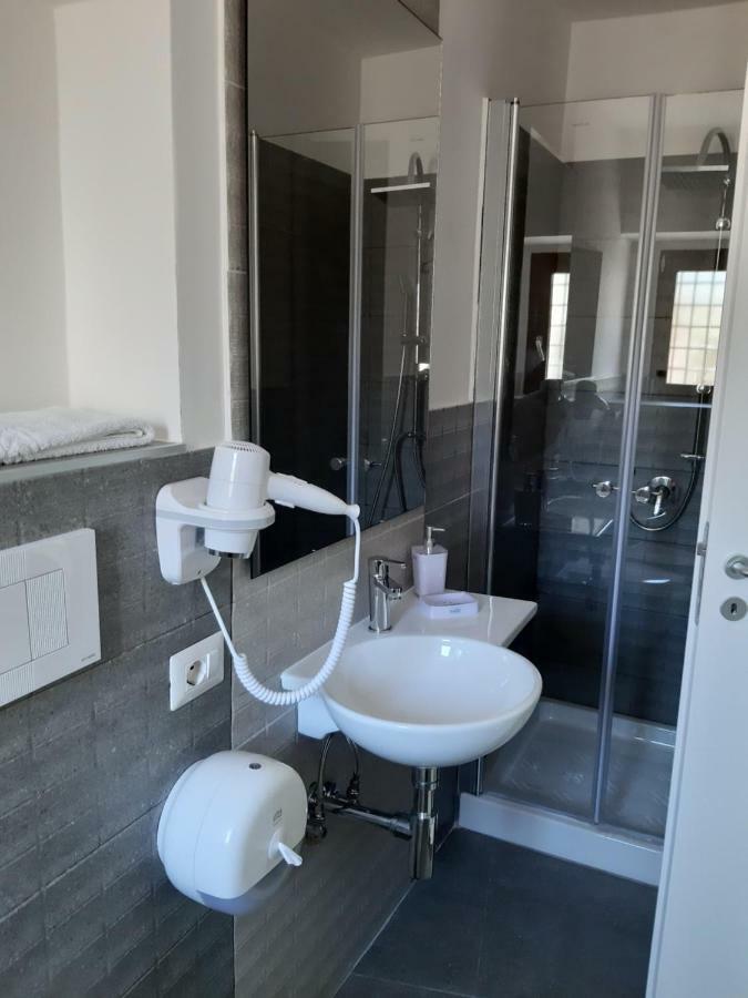 Camera Matrimoniale con Bagno Privato