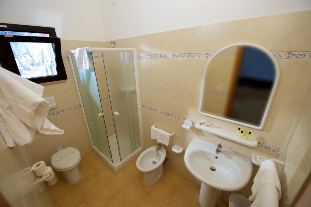 Two-Bedroom Apartment,843531470:JPEG