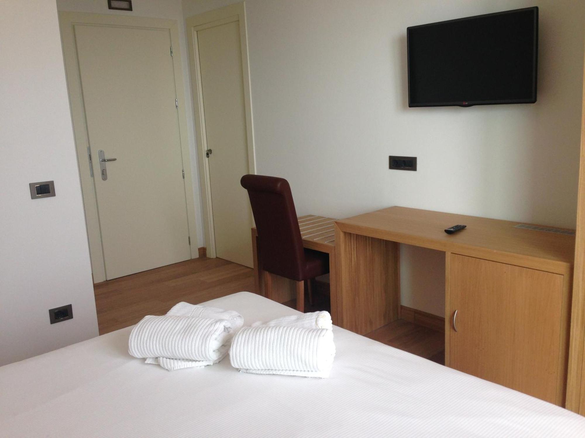 Double Room Mountain View