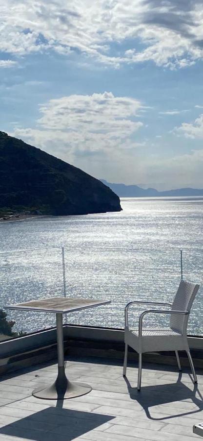 Junior Suite con Terrazza e Vista Mare